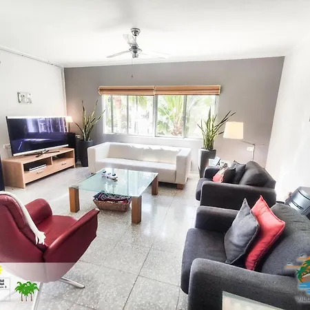 Delfin, 3 Tolle Apartements Fuer Je 4 Bis 6 Personen - In L Alfas Del Pi L'Alfàs del Pi