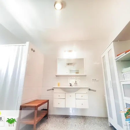 Apartament Delfin, 3 Tolle Apartements Fuer Je 4 Bis 6 Personen - In L Alfas Del Pi